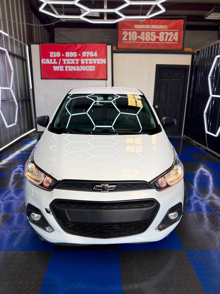 Photo 7 of this CHEVROLET SPARK