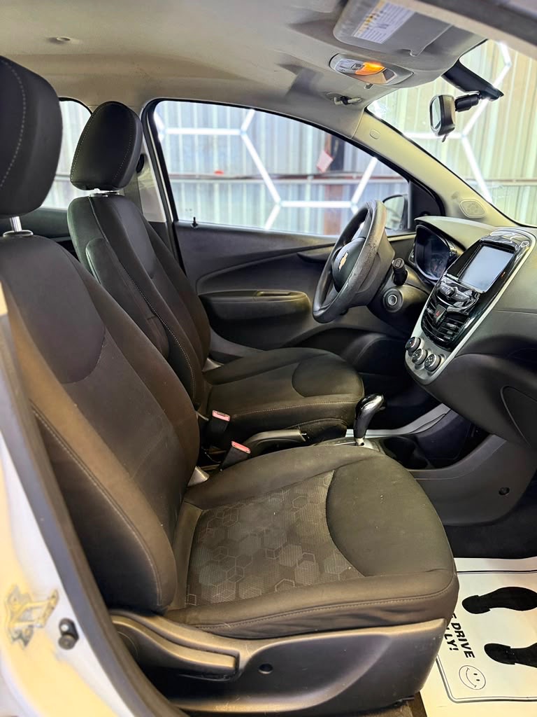 Photo 8 of this CHEVROLET SPARK