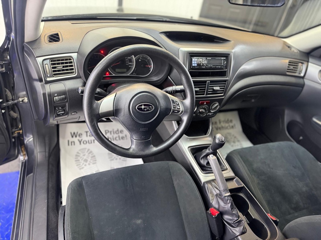 Photo 18 of this SUBARU IMPREZA
