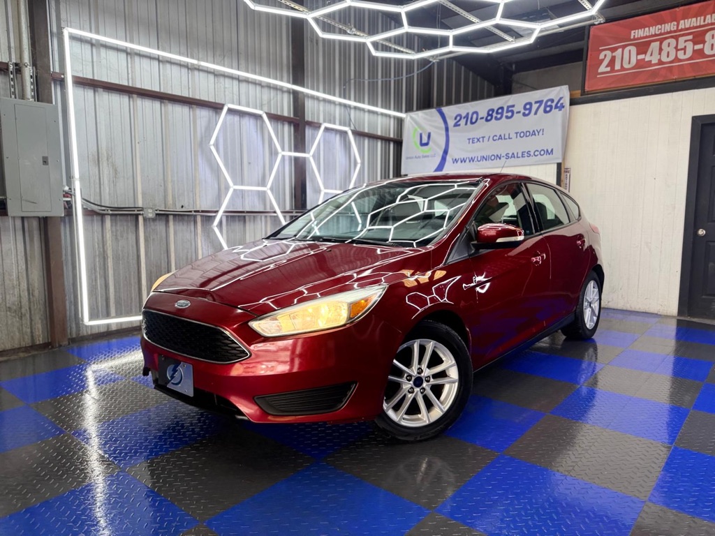 Photo 9 of this FORD FOCUS