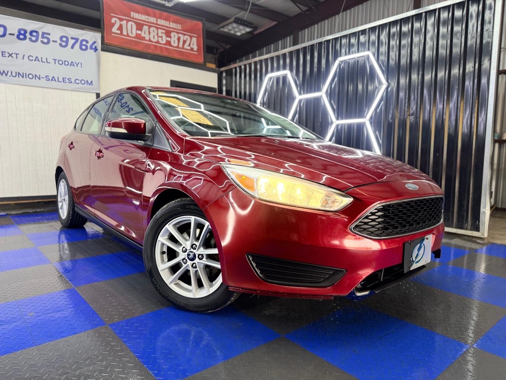 Photo 2 of this FORD FOCUS