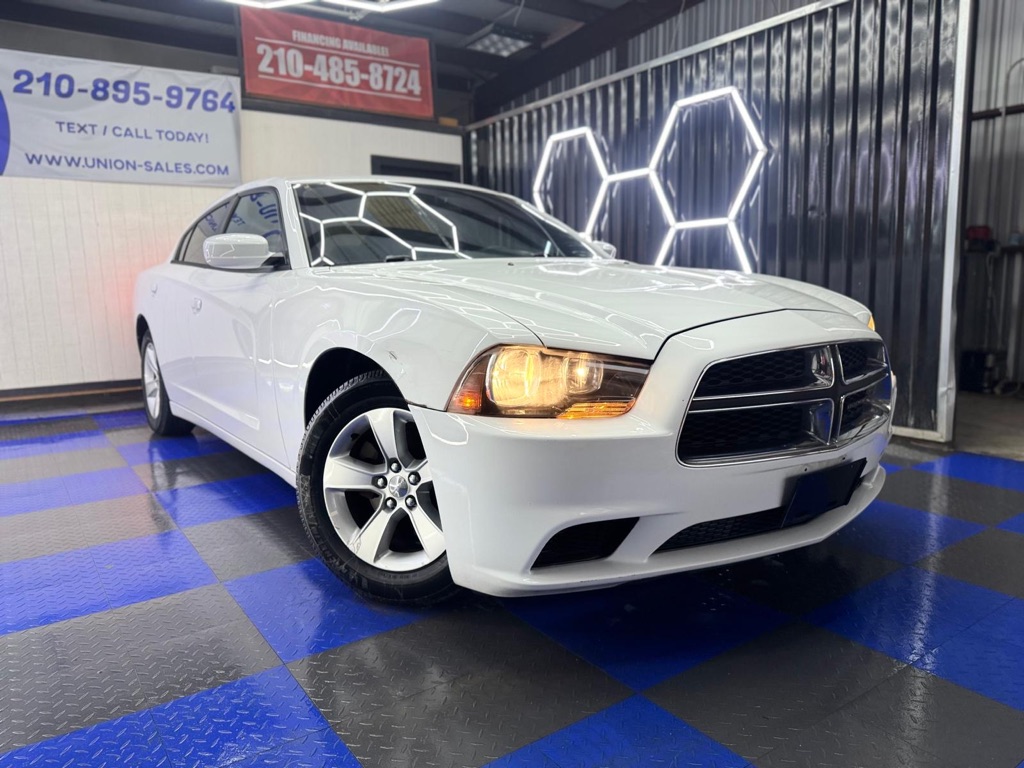 2013 Dodge Charger SE RWD