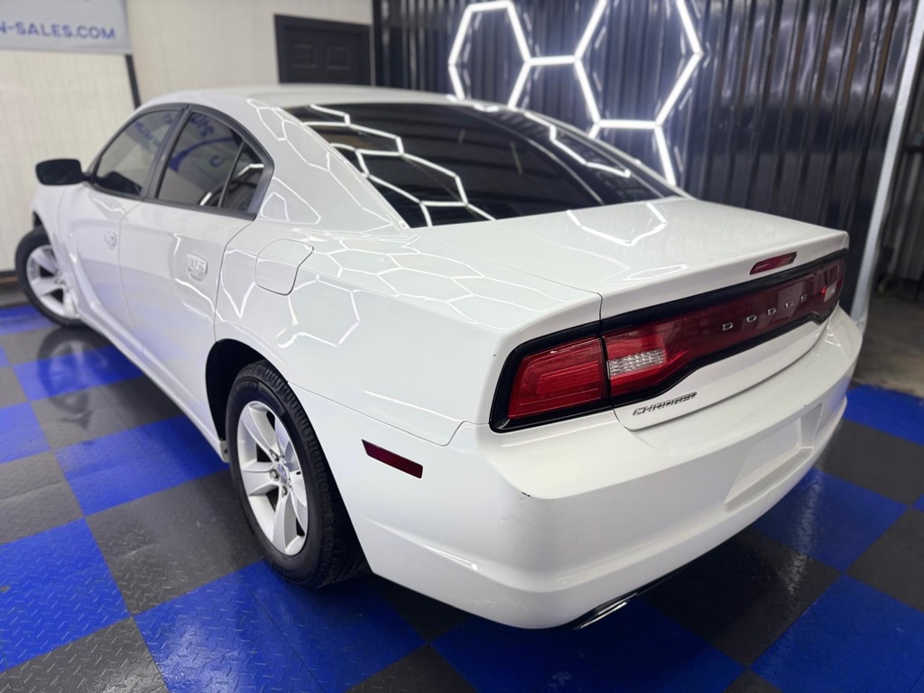 Photo 28 of this DODGE CHARGER