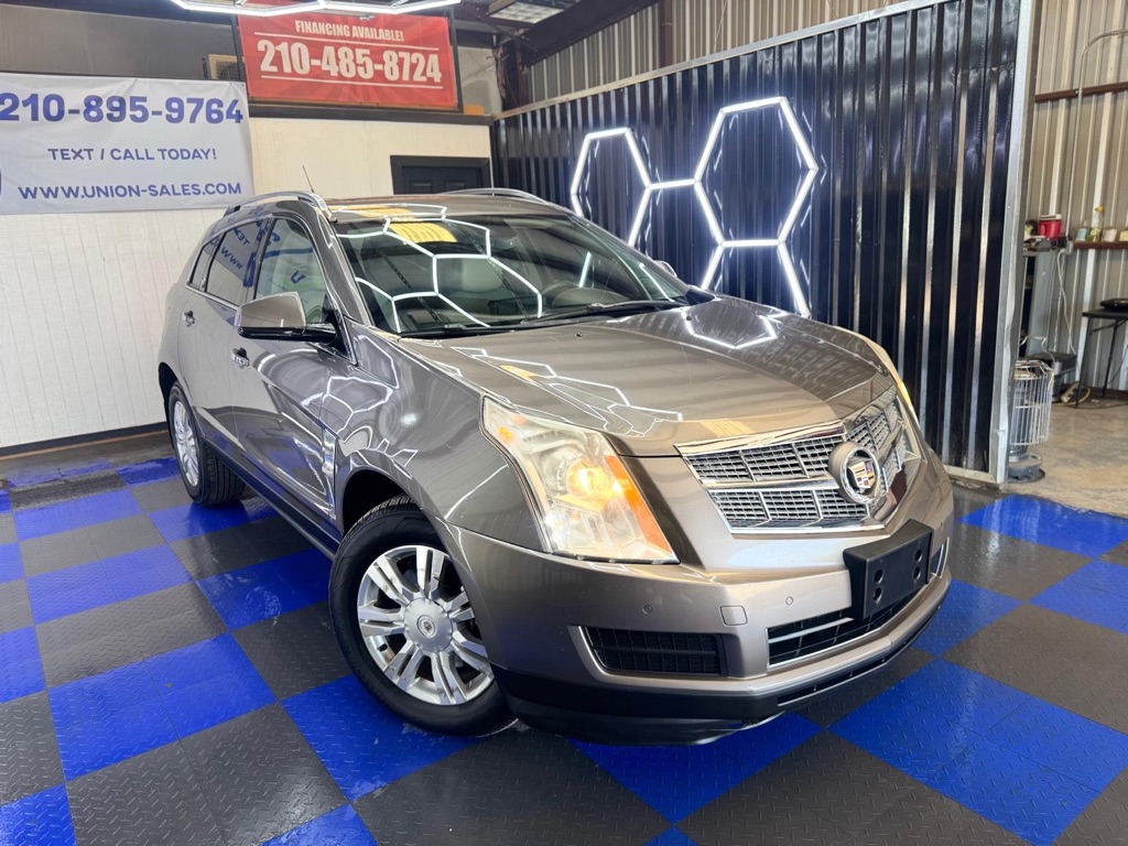 Photo 2 of this CADILLAC SRX