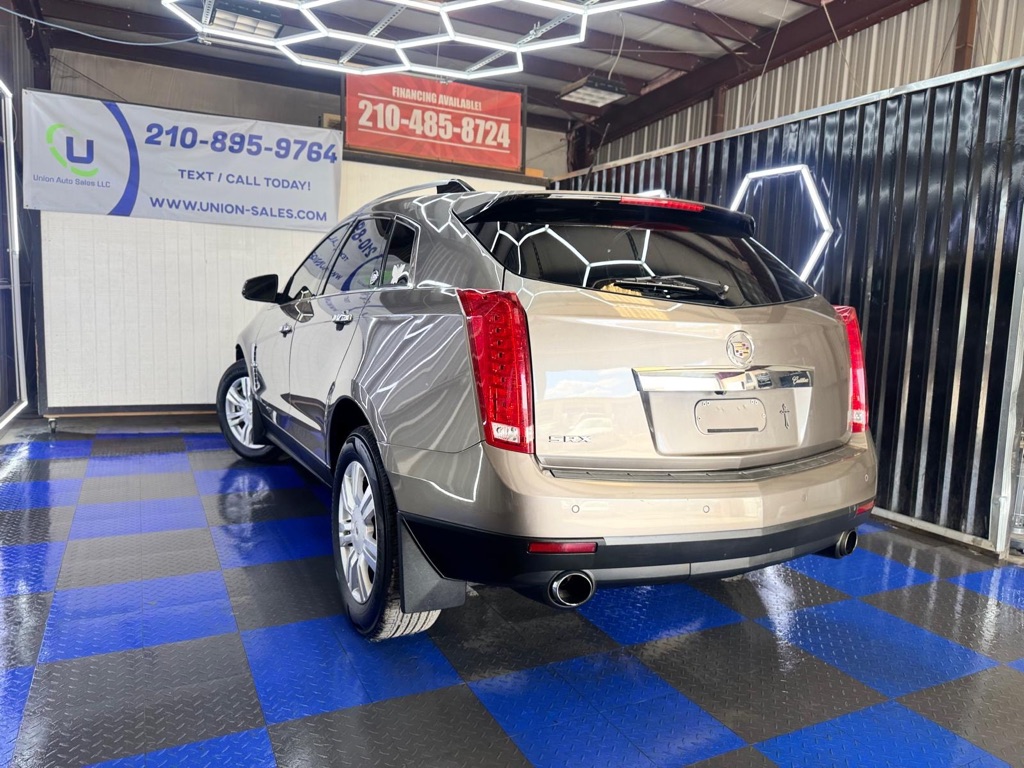 Photo 26 of this CADILLAC SRX