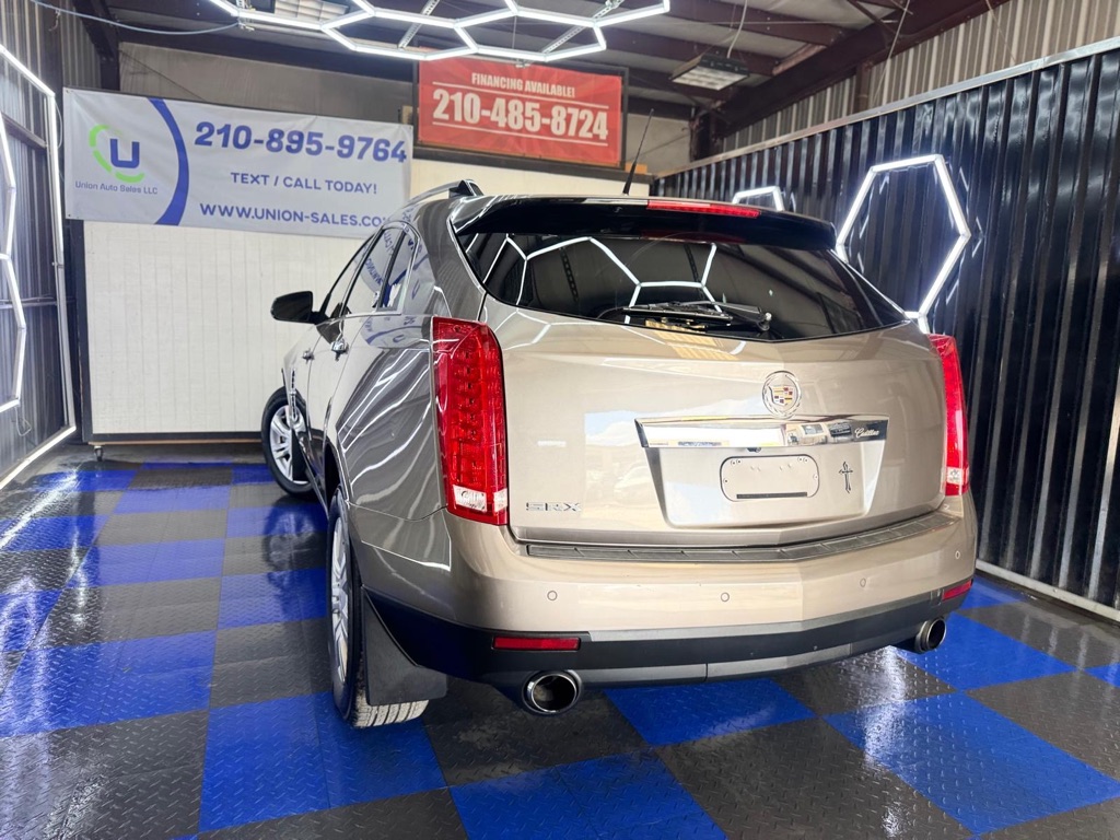 Photo 25 of this CADILLAC SRX