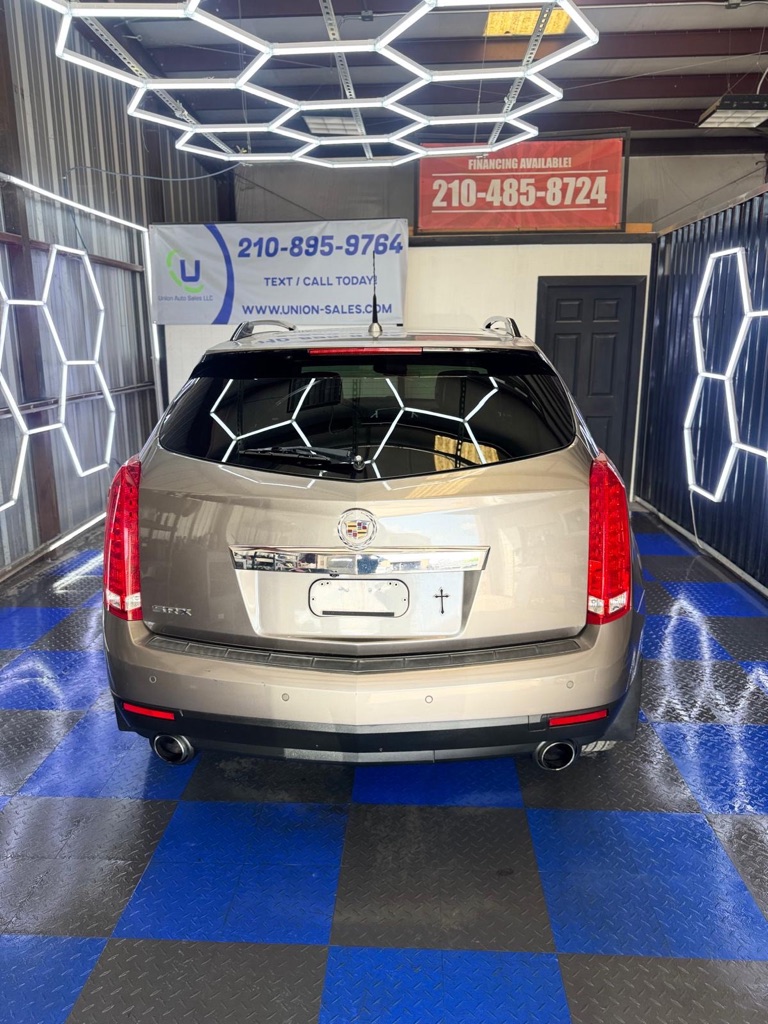 Photo 24 of this CADILLAC SRX