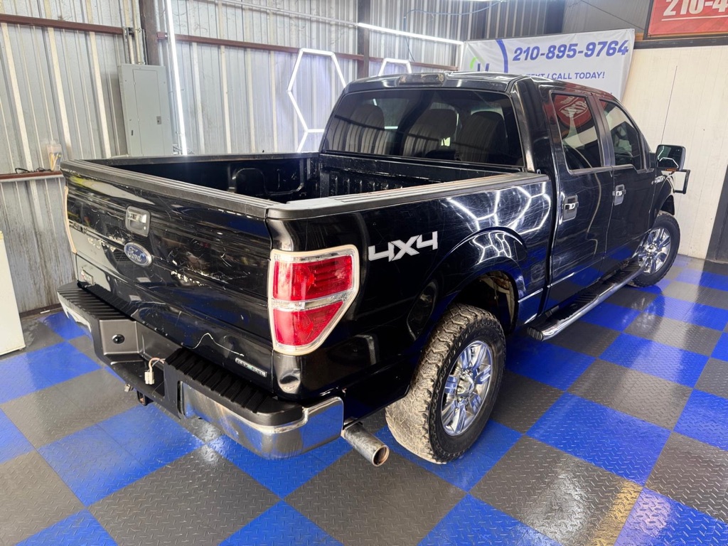 Photo 9 of this FORD F150