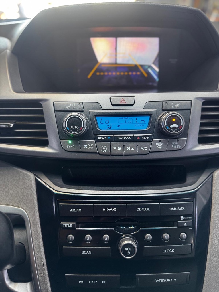 Photo 19 of this HONDA ODYSSEY