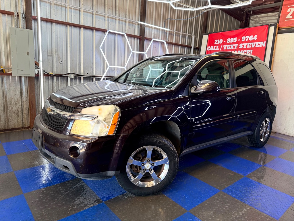 Photo 6 of this CHEVROLET EQUINOX