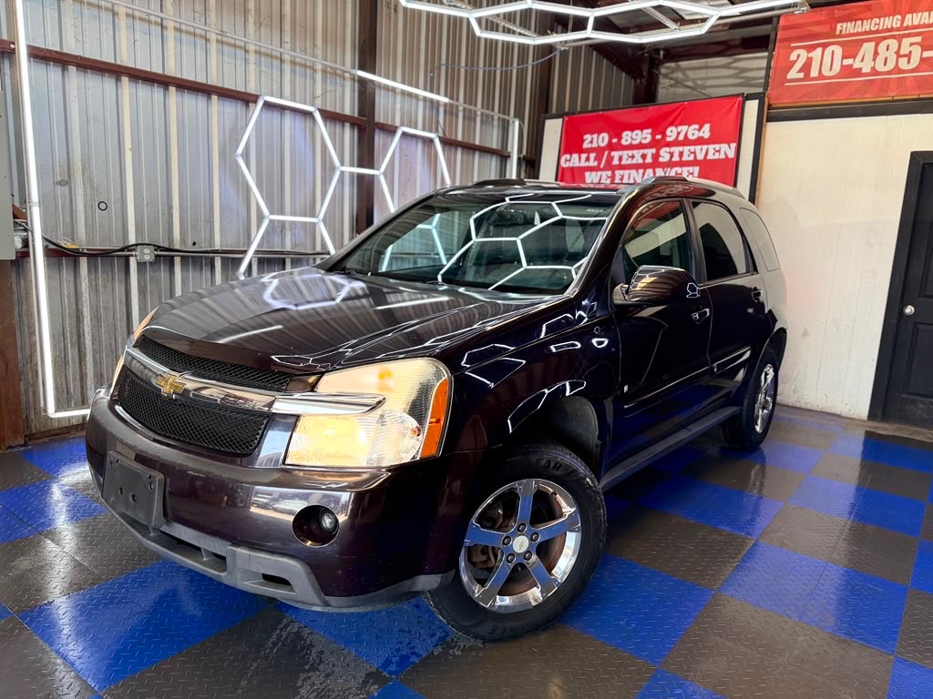 Photo 8 of this CHEVROLET EQUINOX