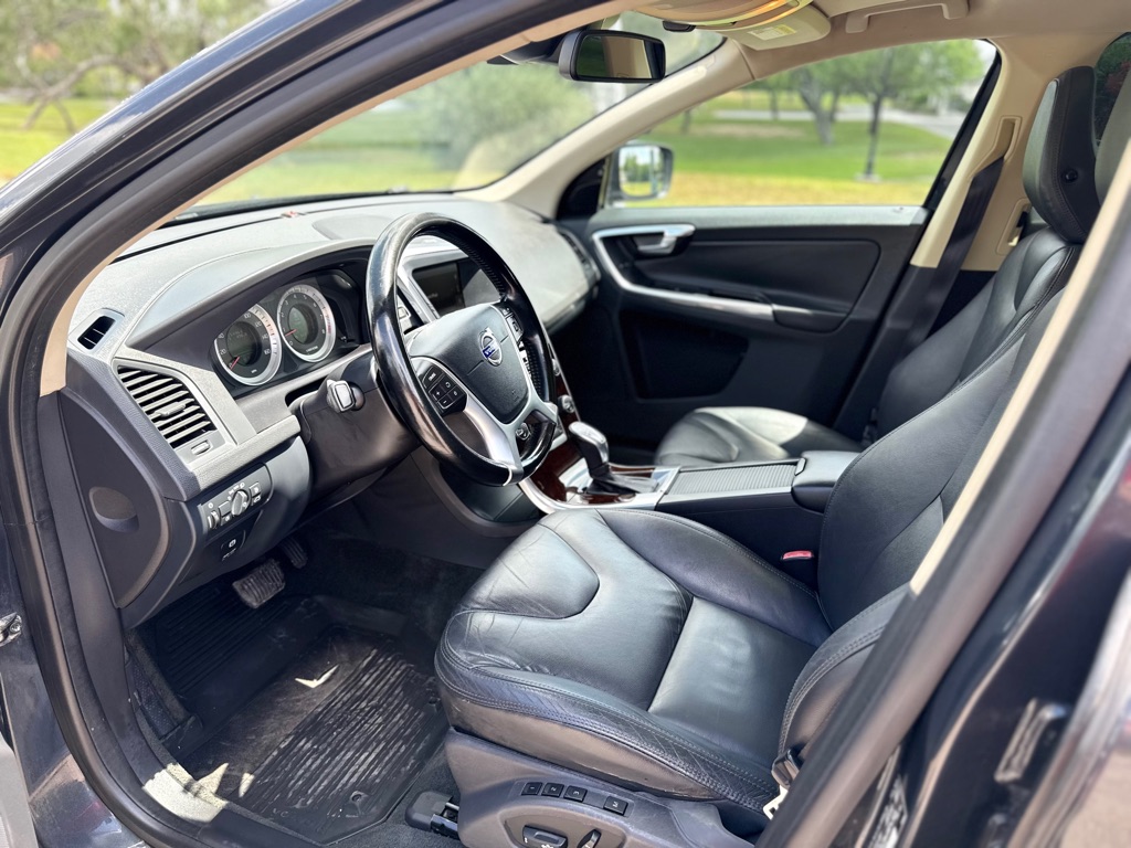 Photo 11 of this VOLVO XC60
