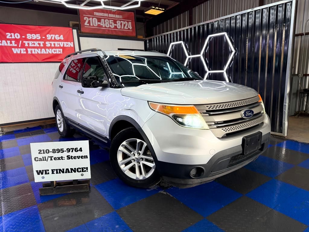 Photo 5 of this FORD EXPLORER