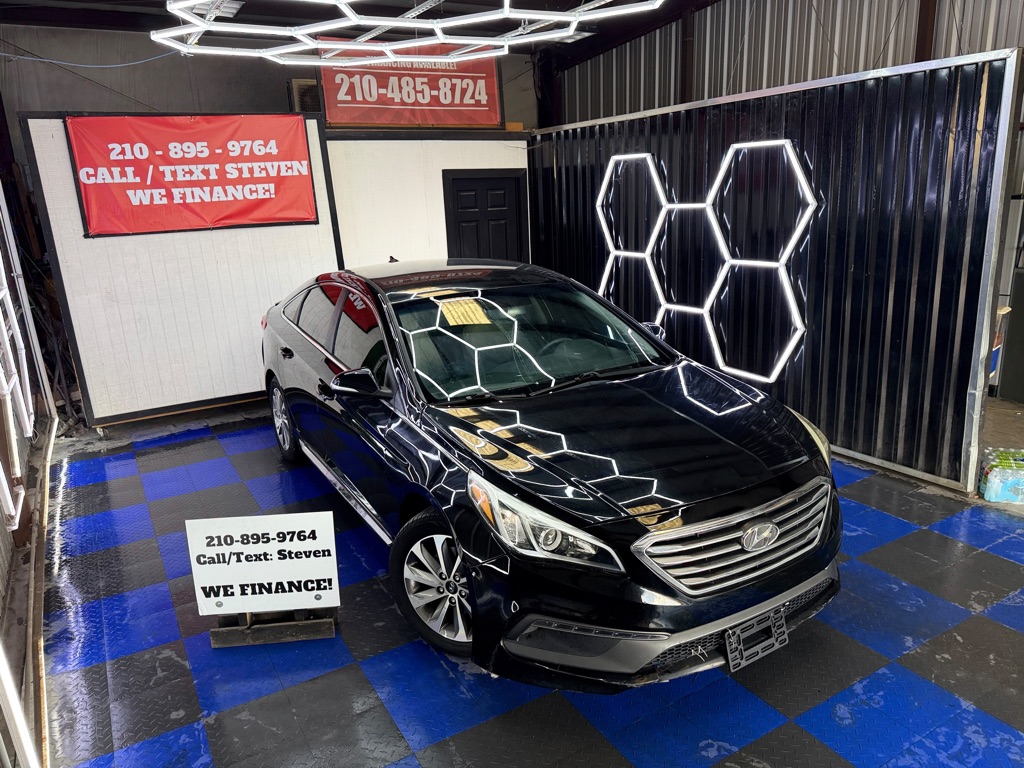 Photo 2 of this HYUNDAI SONATA