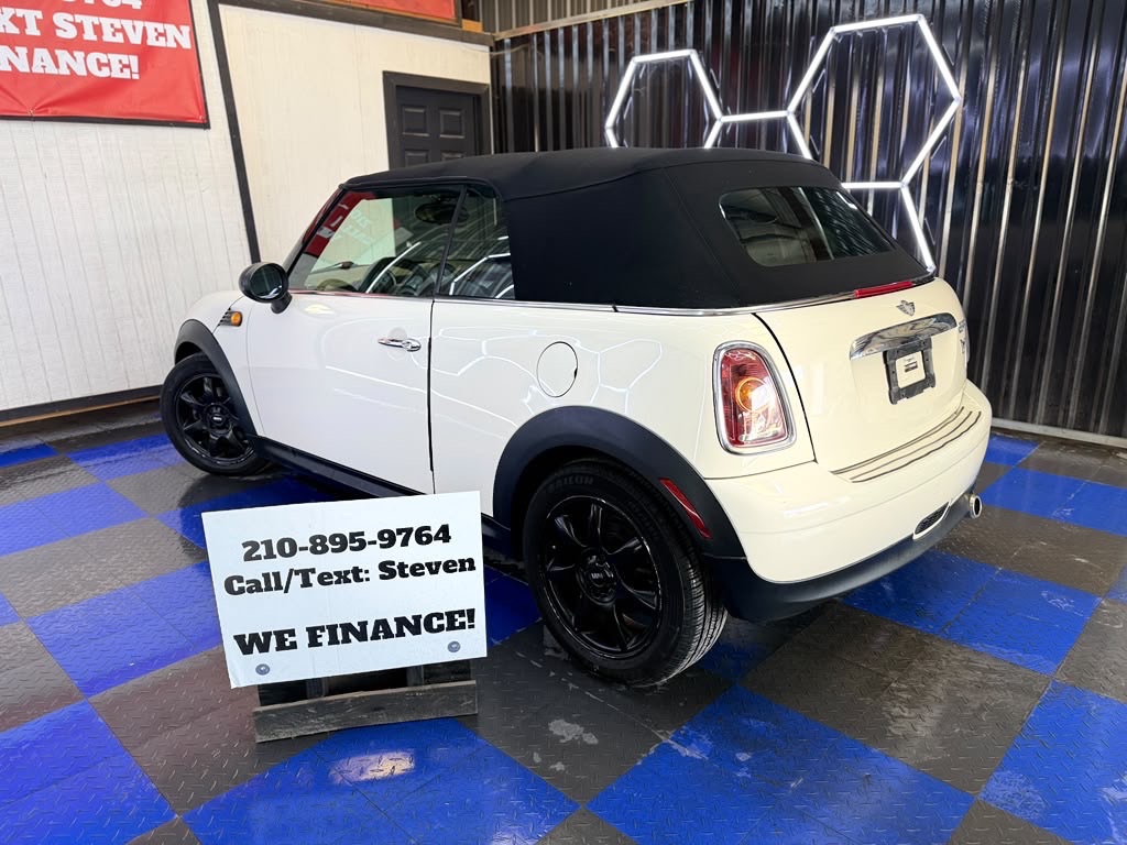 Photo 23 of this MINI COOPER