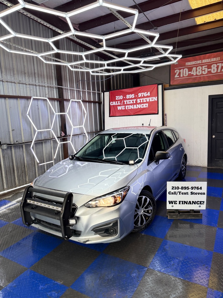 Photo 3 of this SUBARU IMPREZA
