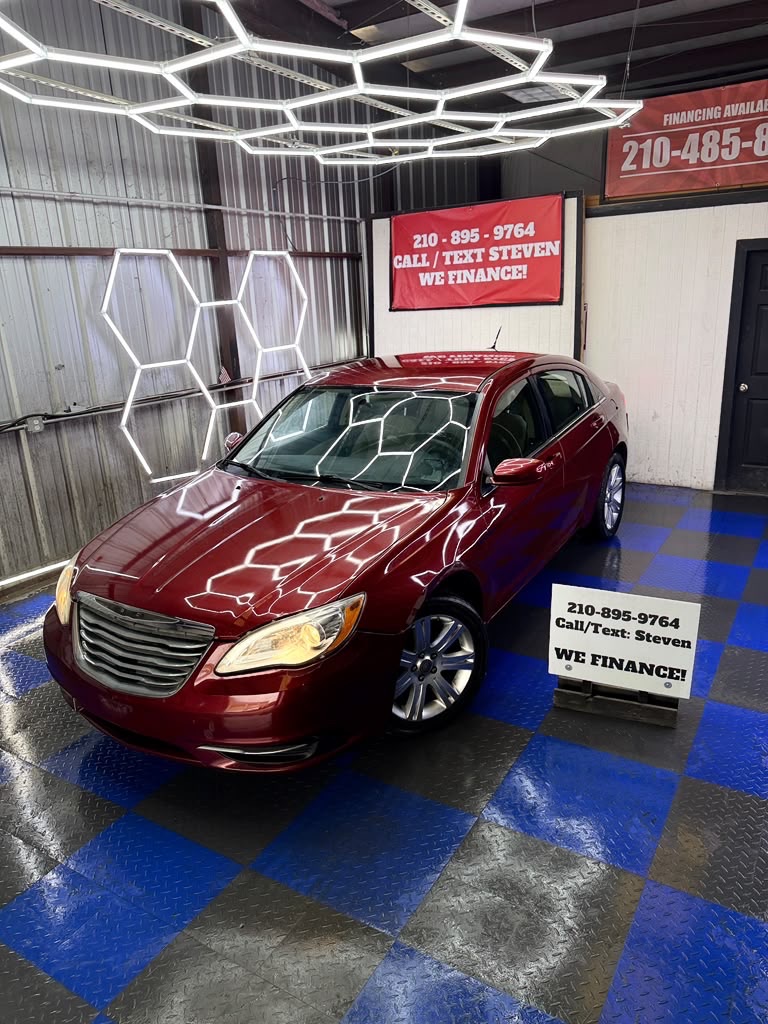 2013 CHRYSLER 200