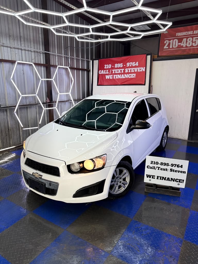 Photo 9 of this CHEVROLET SONIC