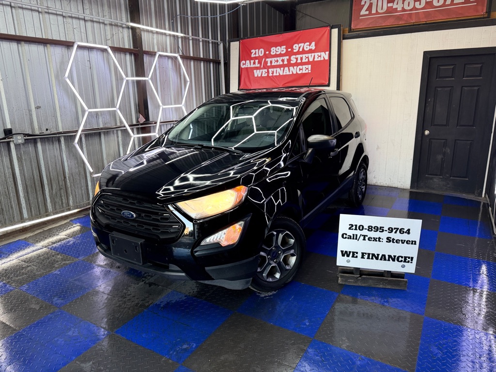 Photo 2 of this FORD ECOSPORT