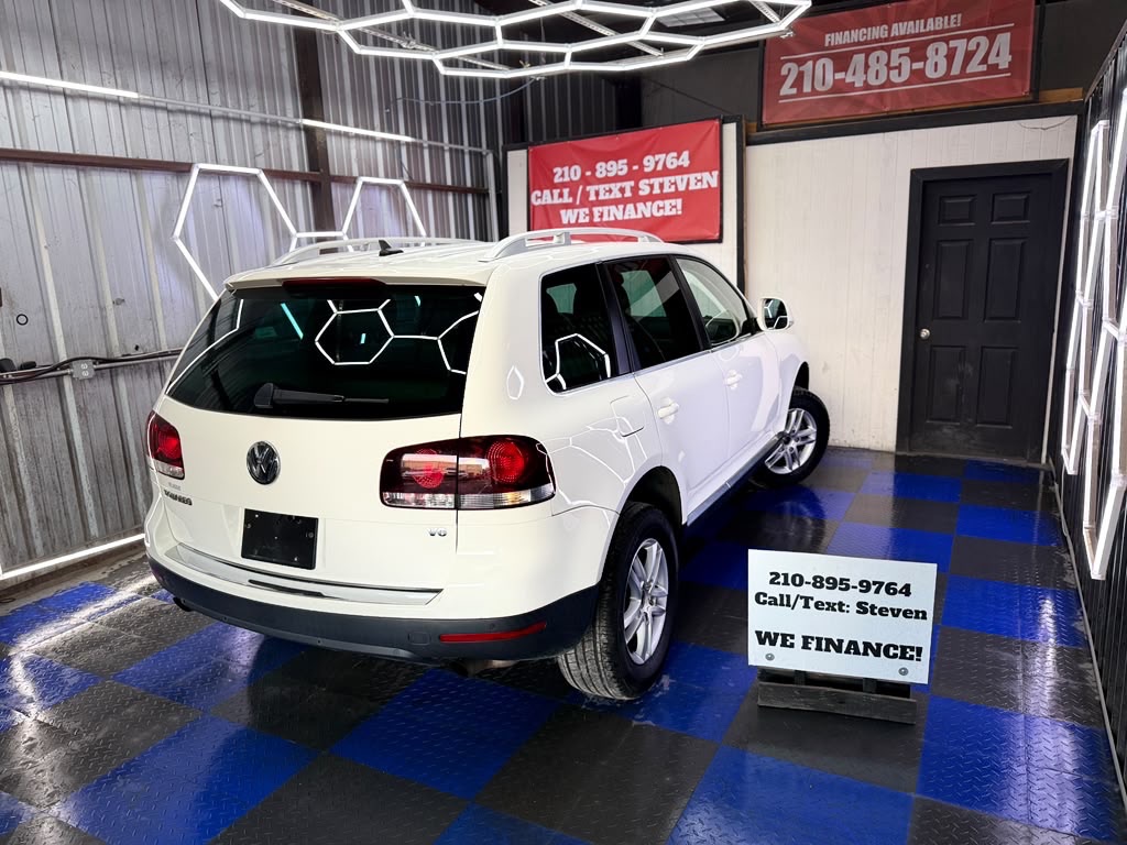 Photo 6 of this VOLKSWAGEN TOUAREG 2