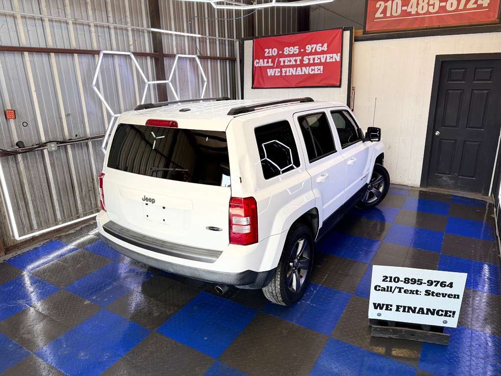 Photo 6 of this JEEP PATRIOT