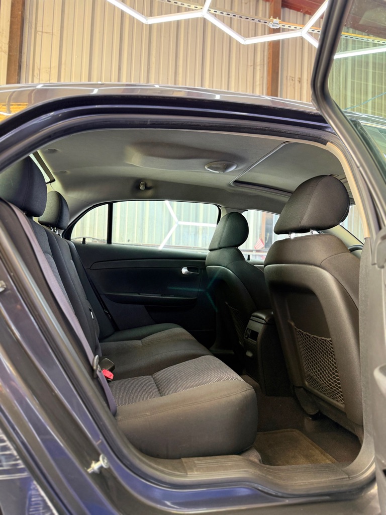 Photo 12 of this CHEVROLET MALIBU