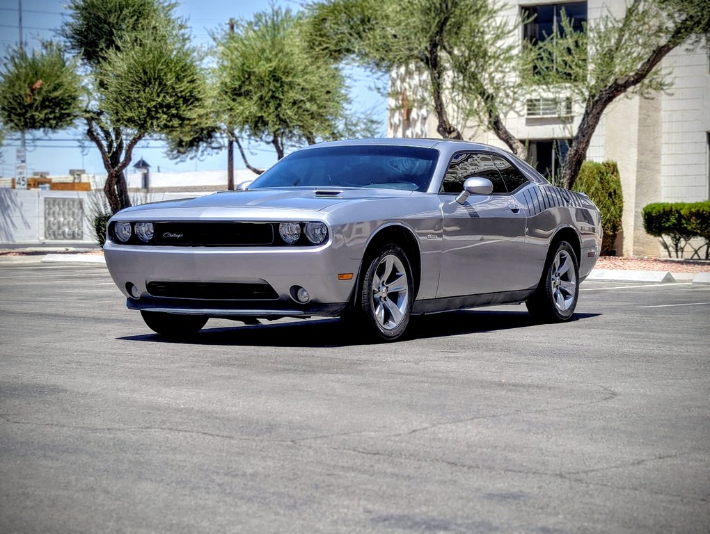 Silver 2014 Dodge Challenger Coupe Rear-Wheel Drive Automatic