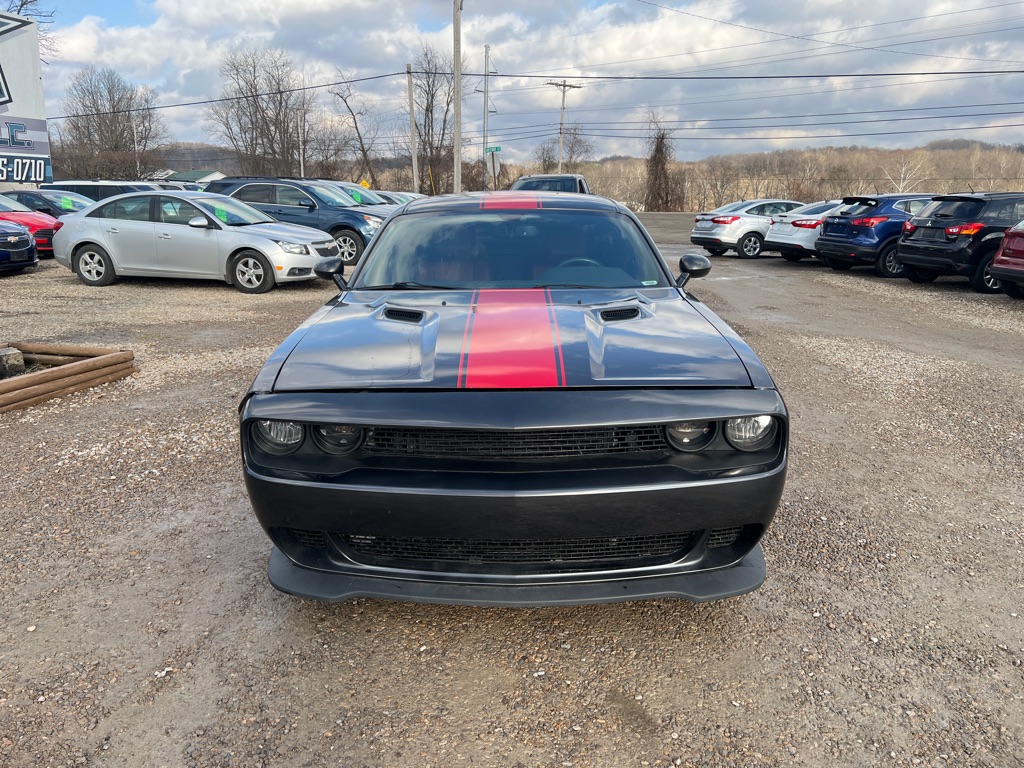 Photo 2 of this DODGE CHALLENGER