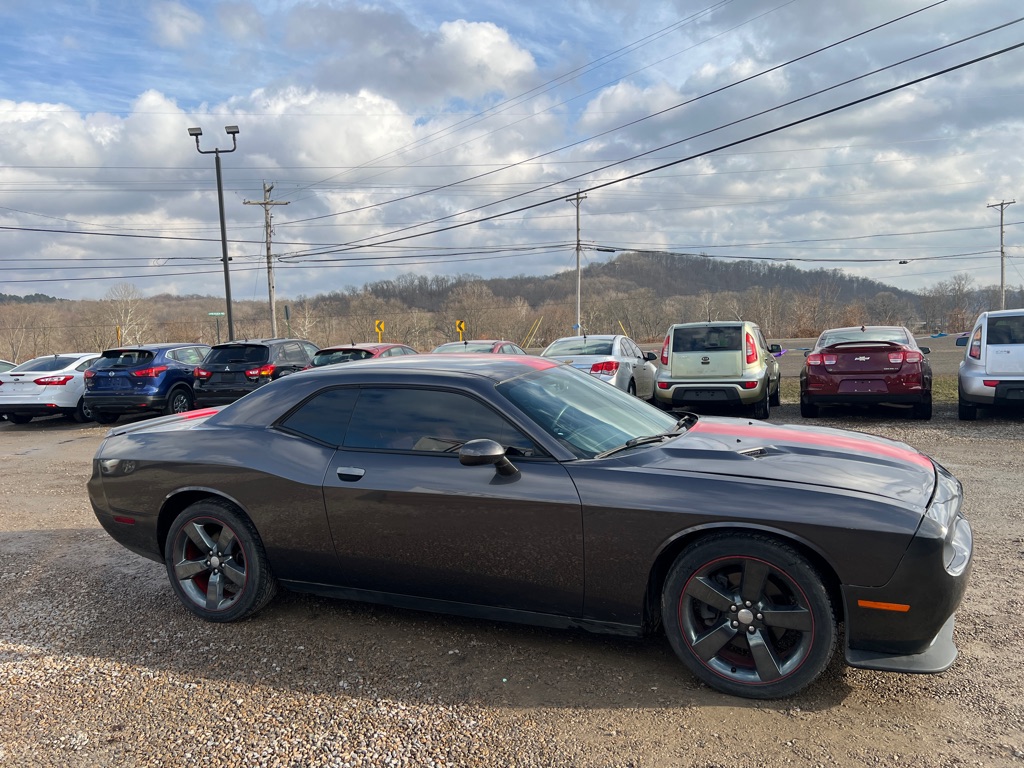 Photo 3 of this DODGE CHALLENGER