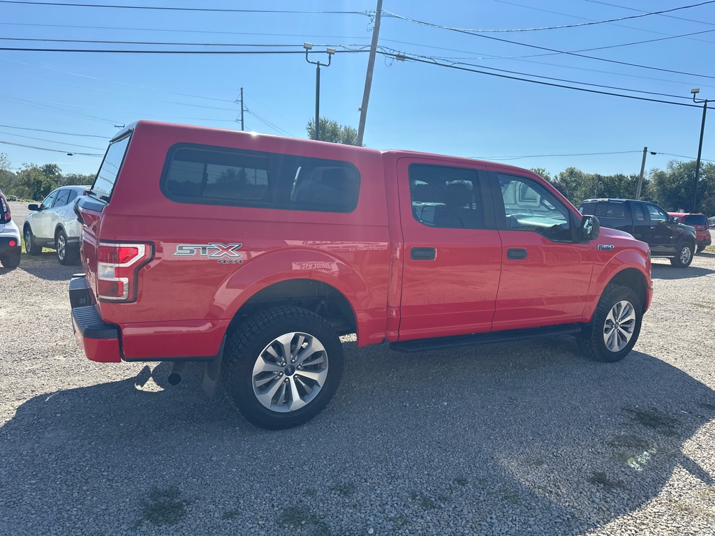 Photo 4 of this FORD F150
