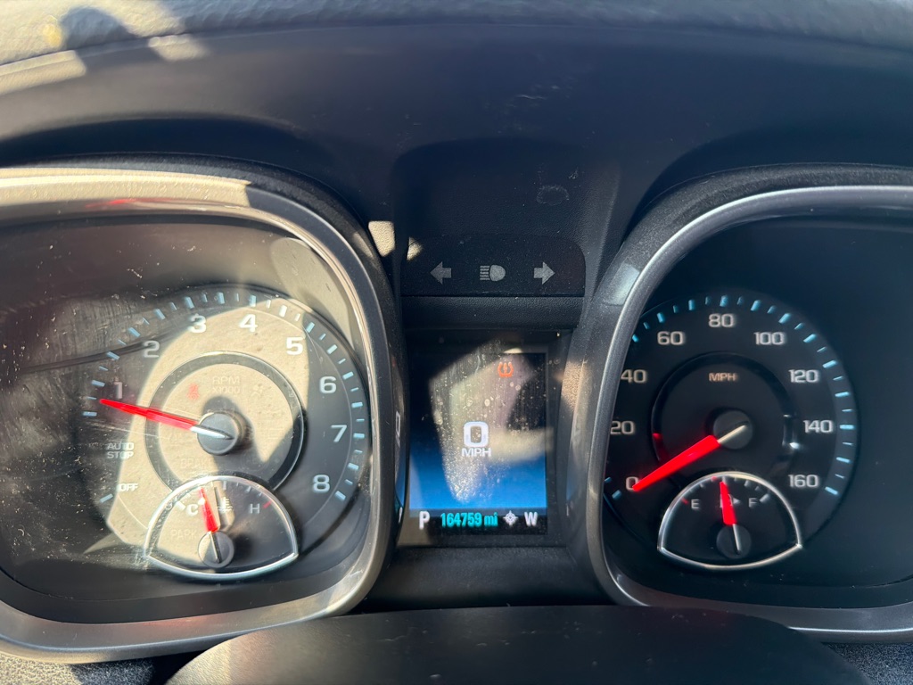 Photo 11 of this CHEVROLET MALIBU