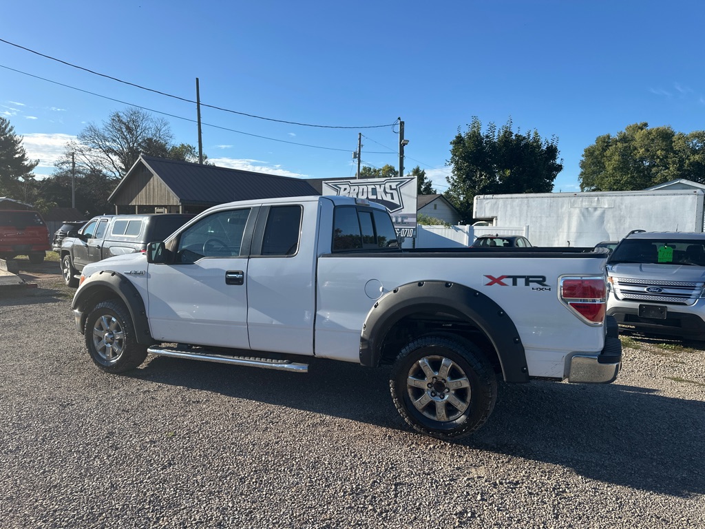 Photo 6 of this FORD F150