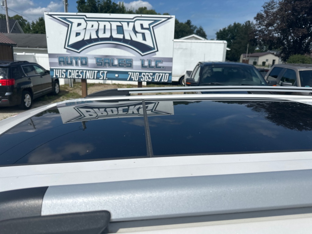 Photo 7 of this FORD EXPLORER