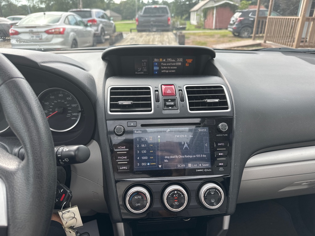 Photo 11 of this SUBARU FORESTER
