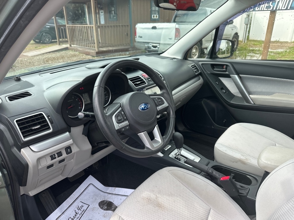 Photo 8 of this SUBARU FORESTER