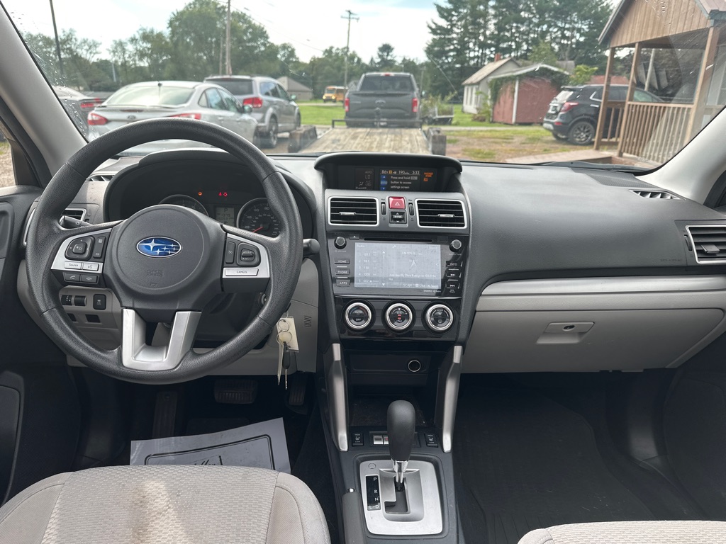 Photo 10 of this SUBARU FORESTER