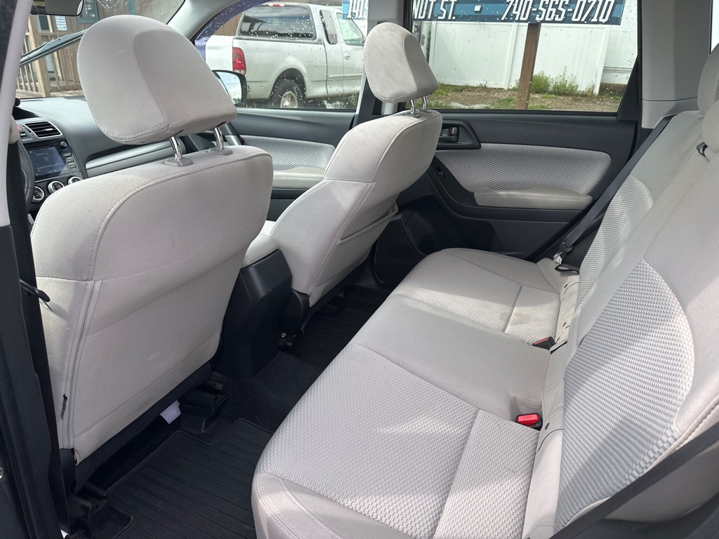 Photo 9 of this SUBARU FORESTER