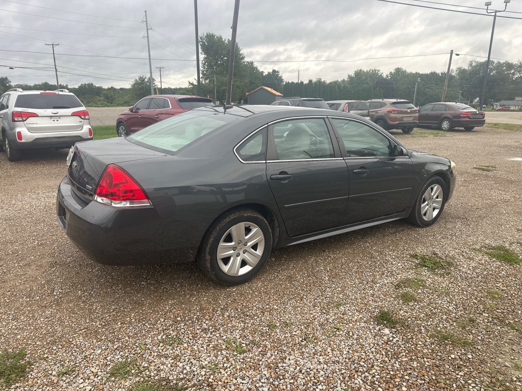 Photo 4 of this CHEVROLET IMPALA