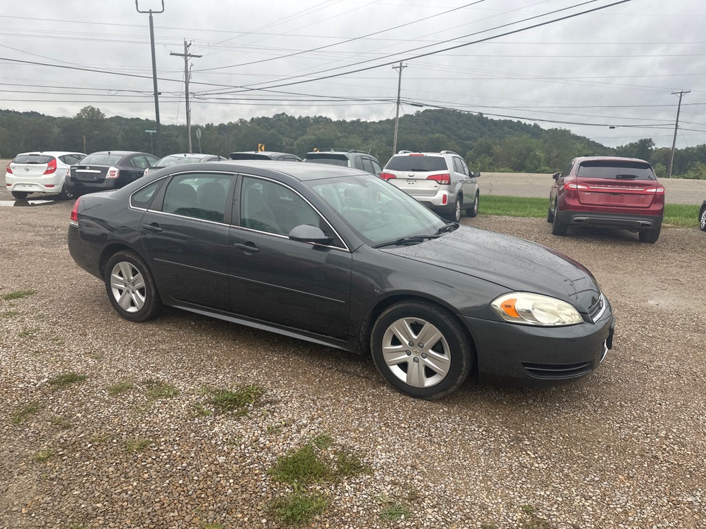 Photo 3 of this CHEVROLET IMPALA
