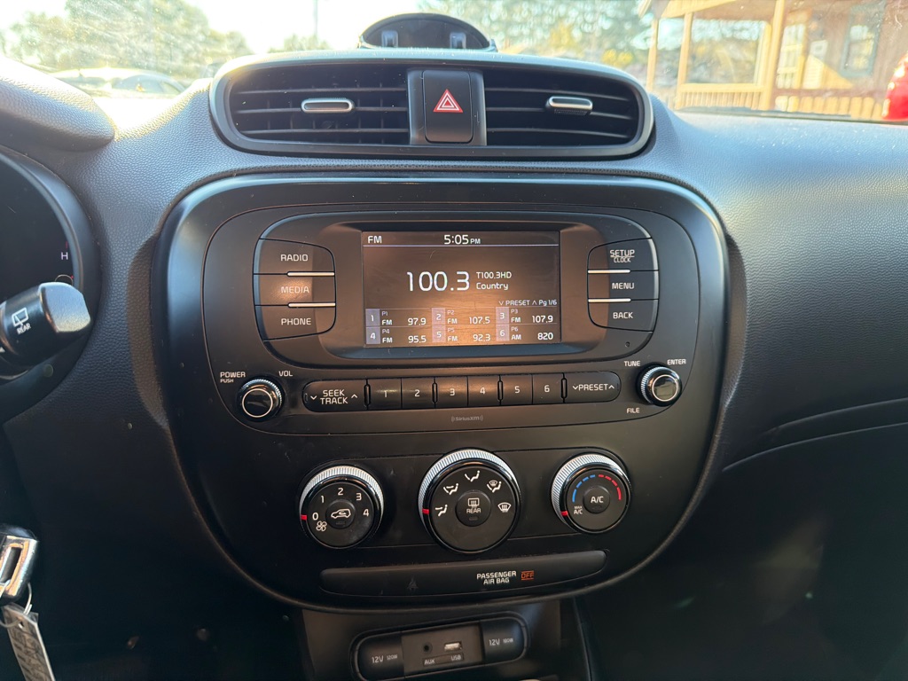 Photo 10 of this KIA SOUL