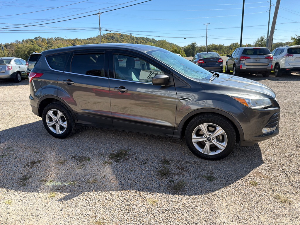 Photo 3 of this FORD ESCAPE