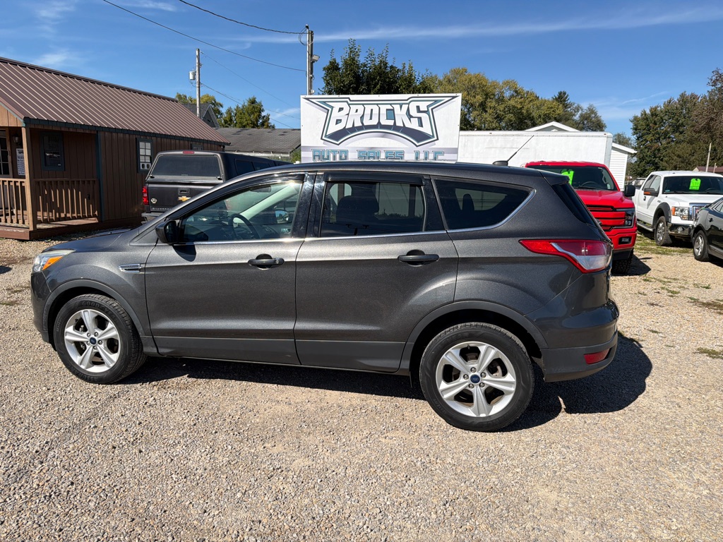 Photo 6 of this FORD ESCAPE