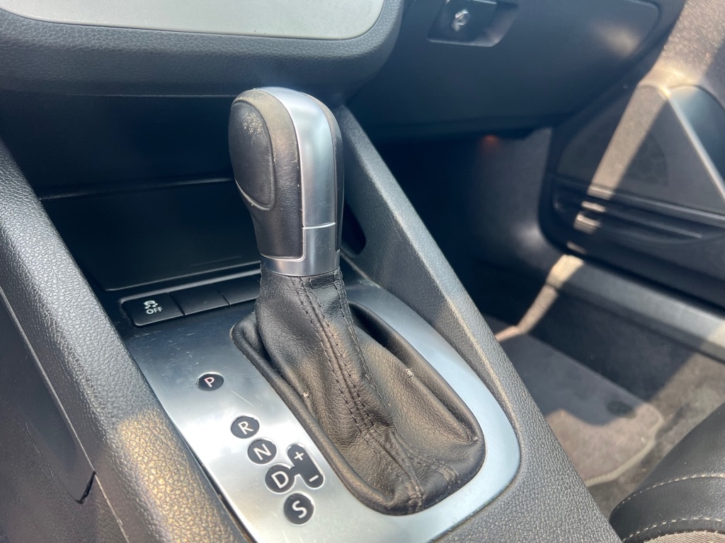 VOLKSWAGEN EOS 2012 VOLKSWAGEN EOS WVWBW7AH6CV003299