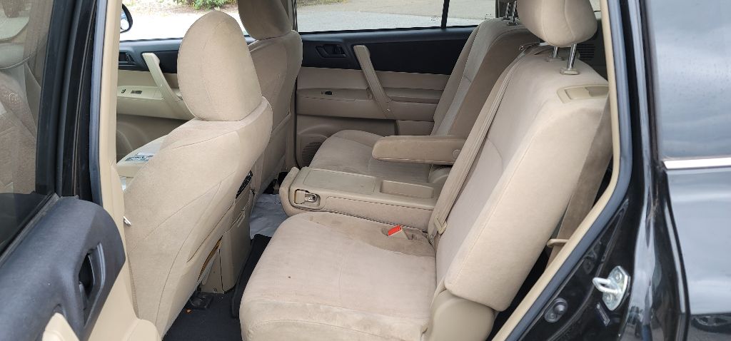TOYOTA HIGHLANDER 2011 TOYOTA HIGHLANDER 5TDZK3EH8BS046757