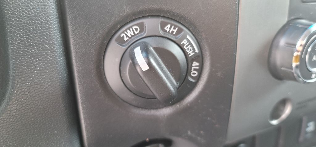 NISSAN TITAN 2009 NISSAN TITAN 1N6BA06C49N315405