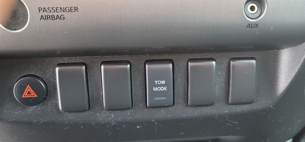 NISSAN TITAN 2009 NISSAN TITAN 1N6BA06C49N315405