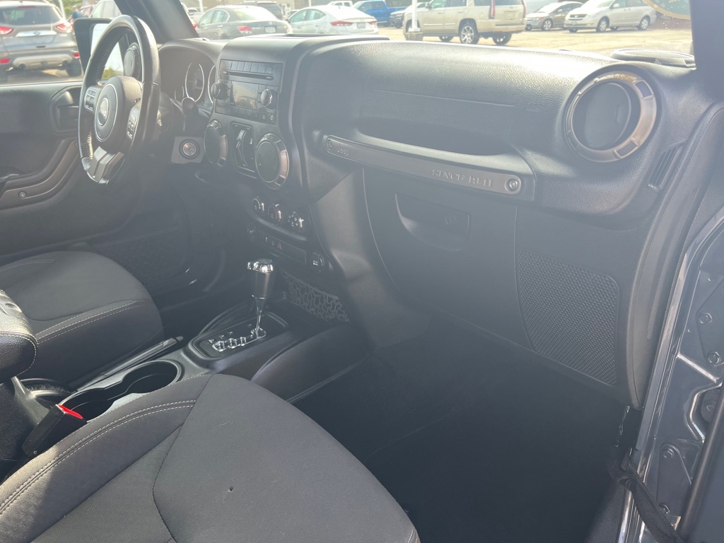 JEEP WRANGLER JK UNL 2018 JEEP WRANGLER JK UNL 1C4BJWDG7JL897320