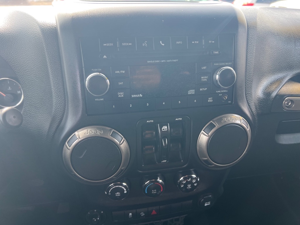 JEEP WRANGLER JK UNL 2018 JEEP WRANGLER JK UNL 1C4BJWDG7JL897320
