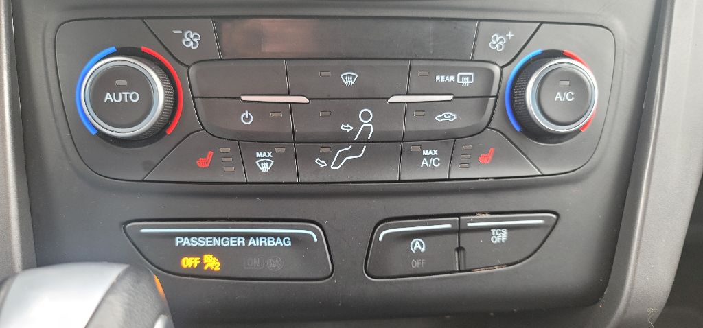 FORD ESCAPE 2018 FORD ESCAPE 1FMCU9HD0JUA29436