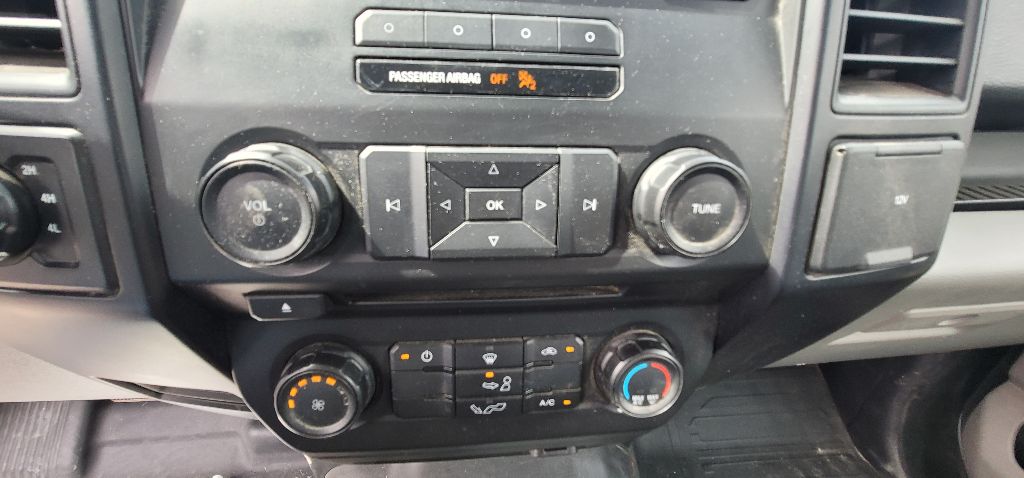 FORD F150 XL 2017 FORD F150 XL 1FTEX1E85HFB11156